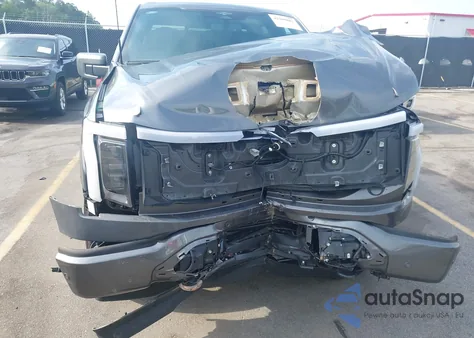 2023 Ford F-150 Lightning Lariat z USA, uszkodzony, nr VIN 1FT6W1EVXPWG49668